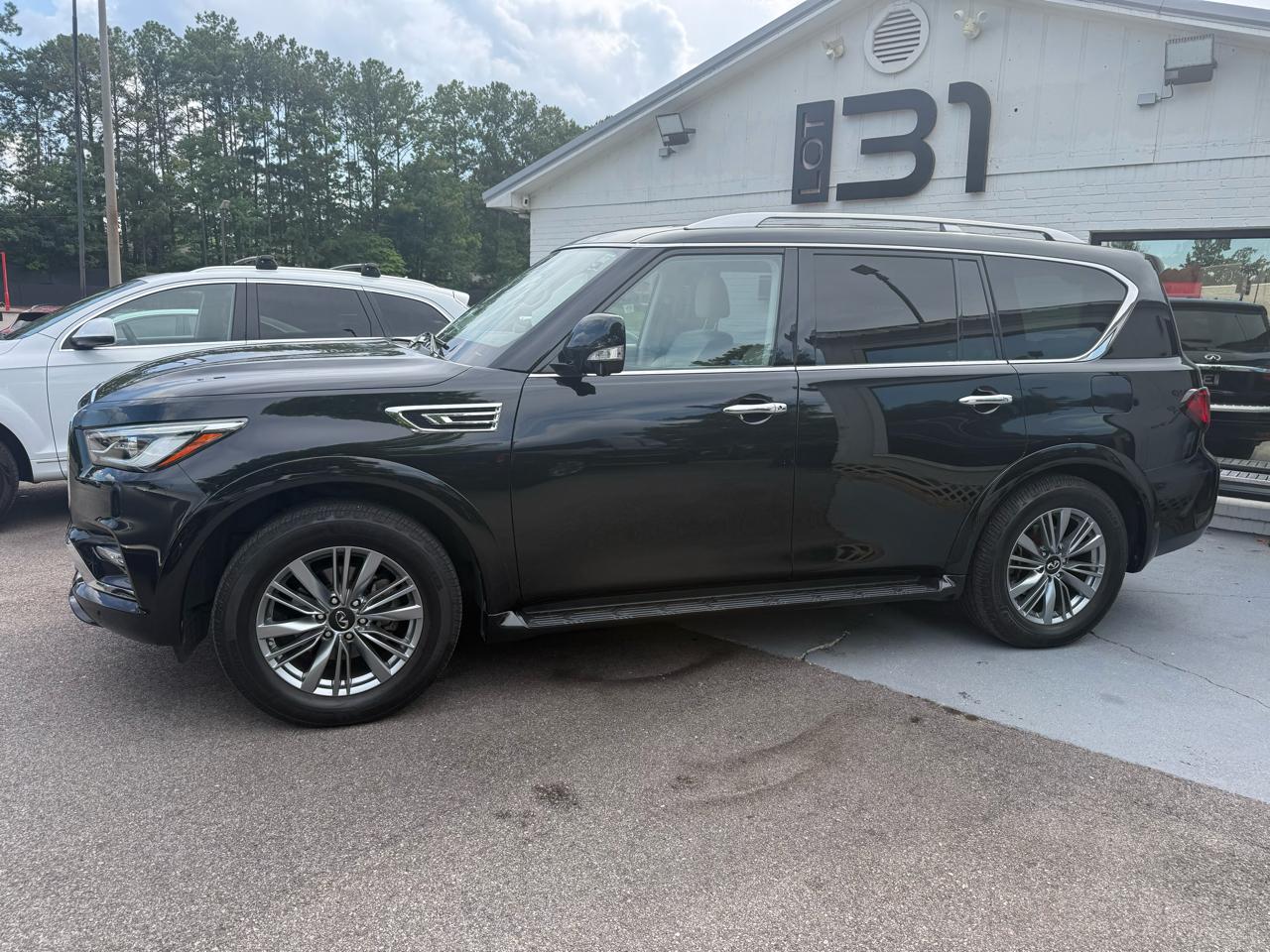 Infiniti QX80 LUXE RWD 2022