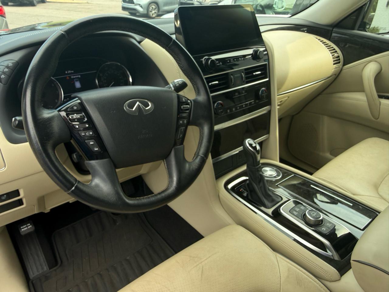 Infiniti QX80 LUXE RWD 2022
