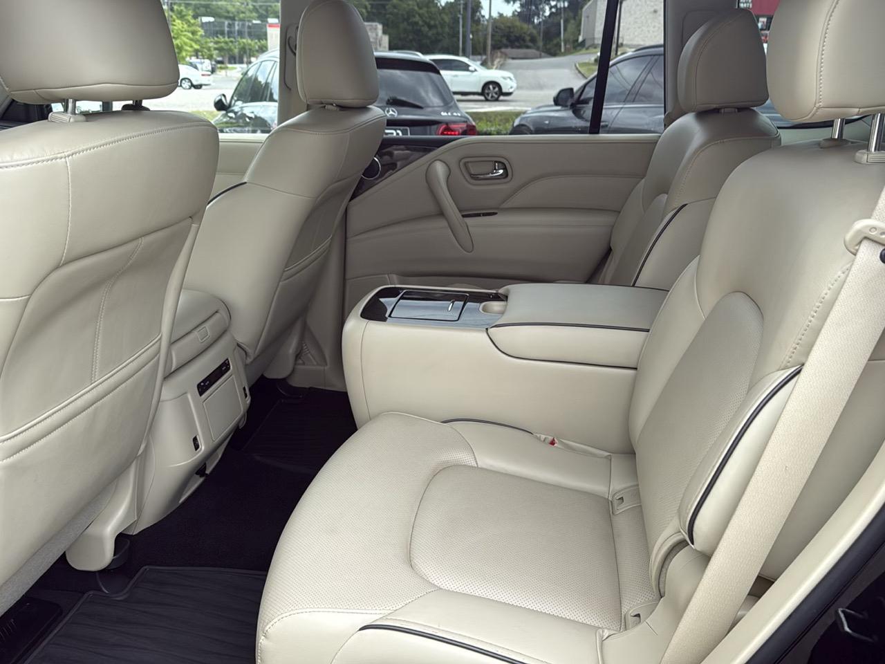 Infiniti QX80 LUXE RWD 2022