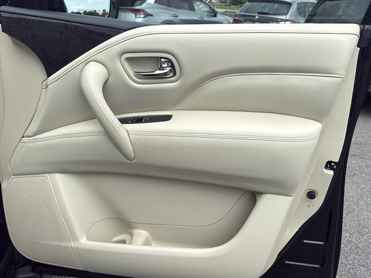 Infiniti QX80 LUXE RWD 2022