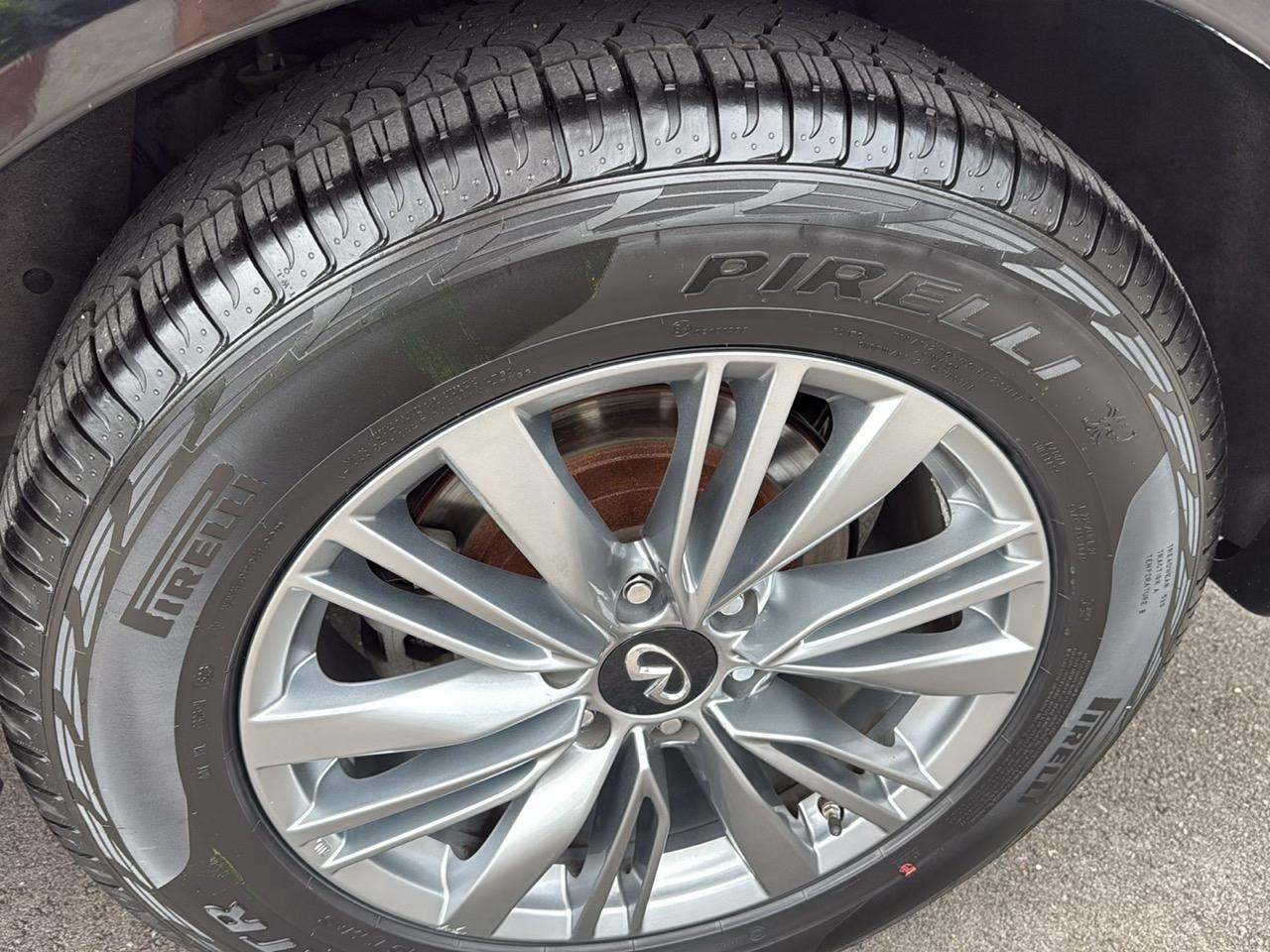 Infiniti QX80 LUXE RWD 2022