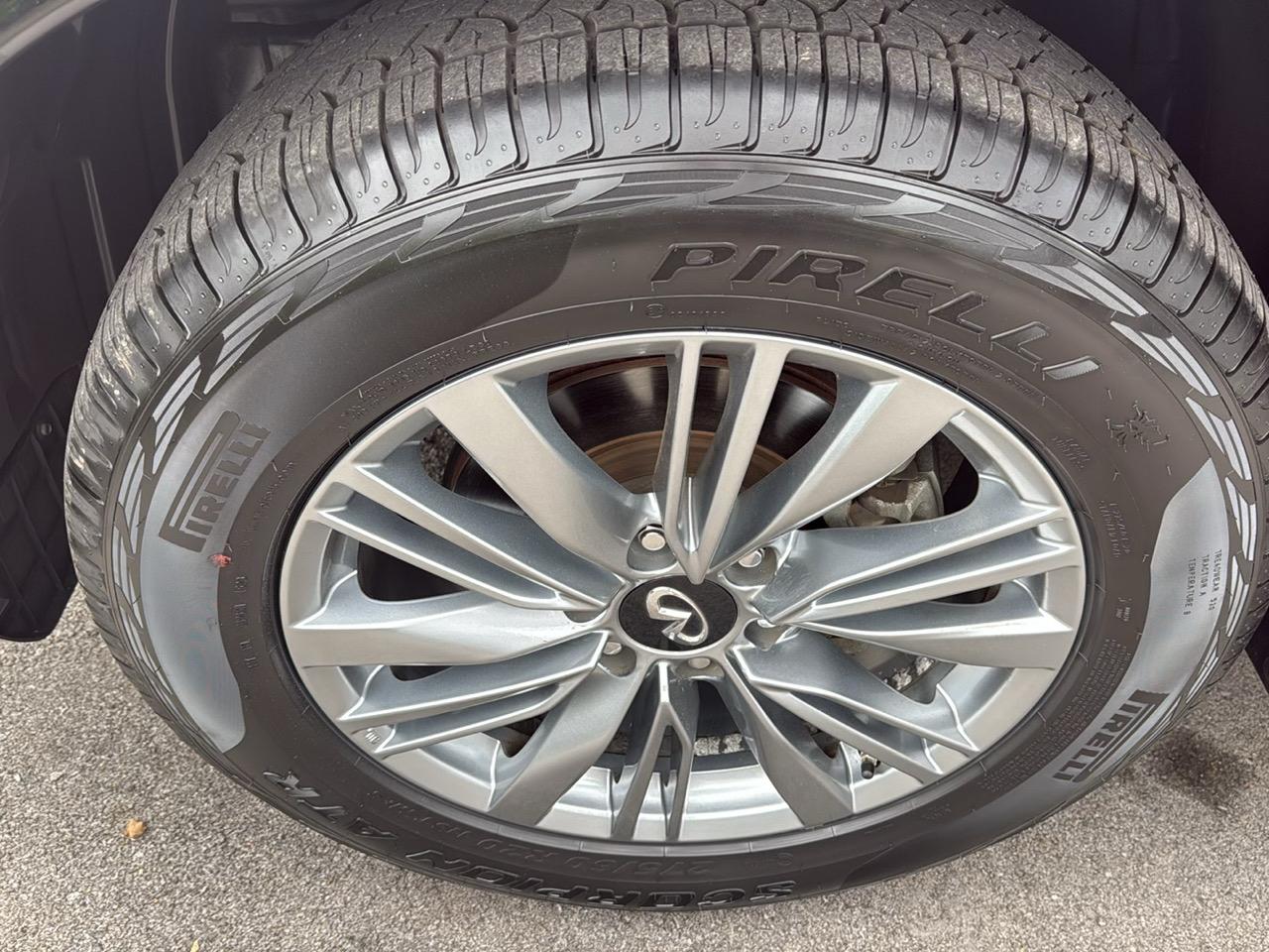 Infiniti QX80 LUXE RWD 2022