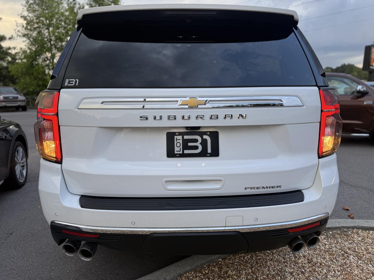Chevrolet Suburban 2WD 4dr Premier 2021