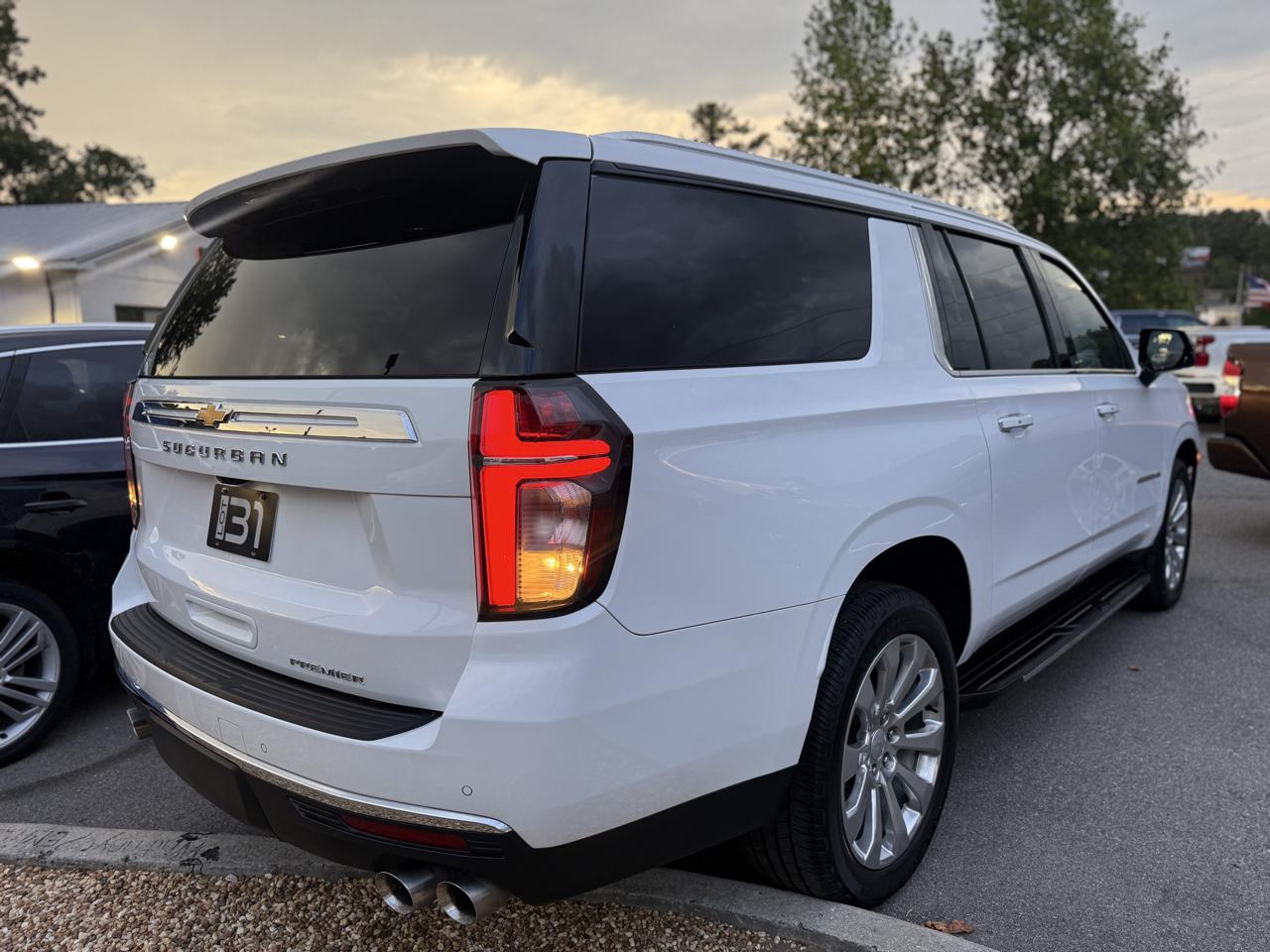 Chevrolet Suburban 2WD 4dr Premier 2021