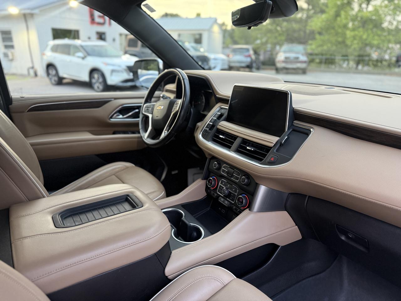 Chevrolet Suburban 2WD 4dr Premier 2021