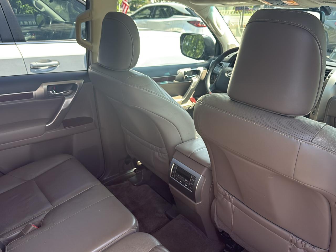 Lexus GX 460 4WD 4dr 2015