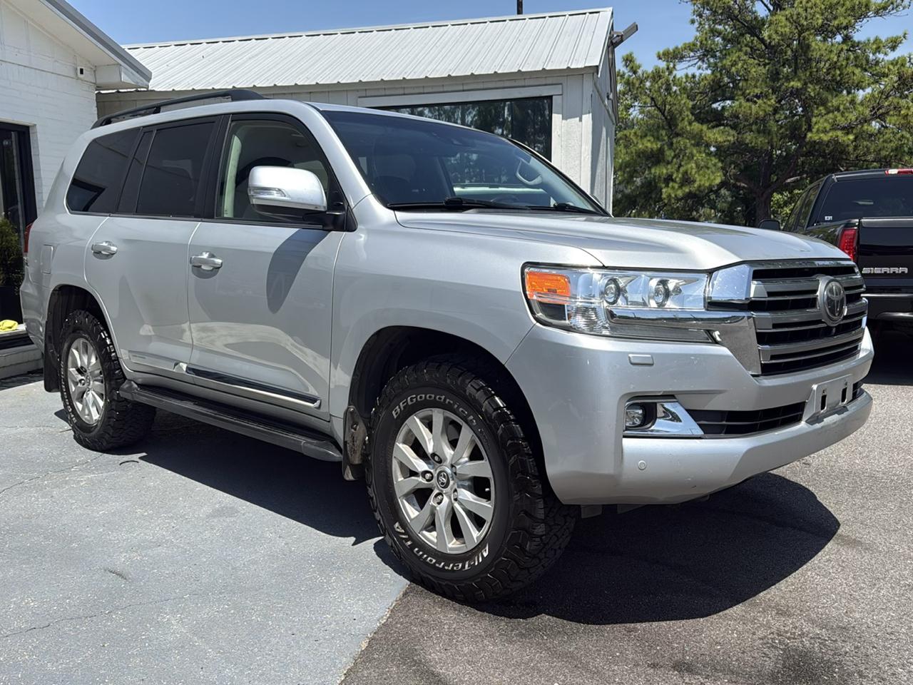 Toyota Land Cruiser 4dr 4WD (Natl) 2016