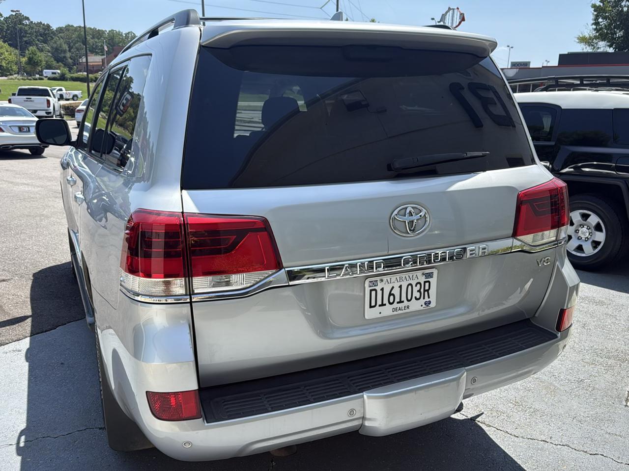 Toyota Land Cruiser 4dr 4WD (Natl) 2016