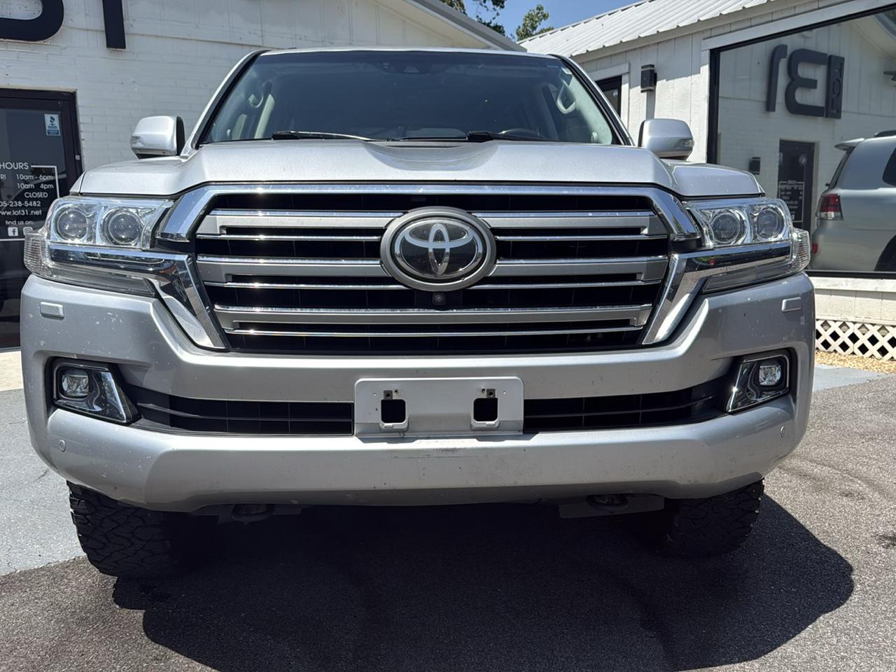 Toyota Land Cruiser 4dr 4WD (Natl) 2016