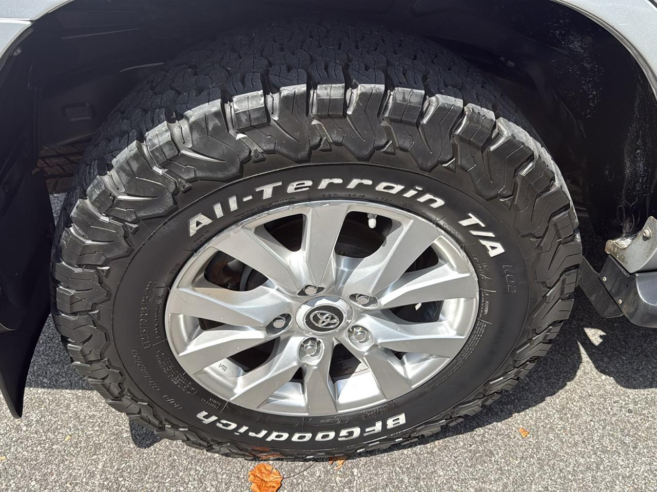 Toyota Land Cruiser 4dr 4WD (Natl) 2016