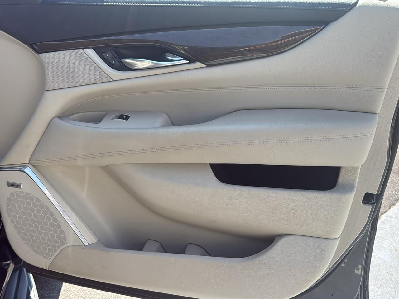 Cadillac Escalade 2WD 4dr Premium Luxury 2018