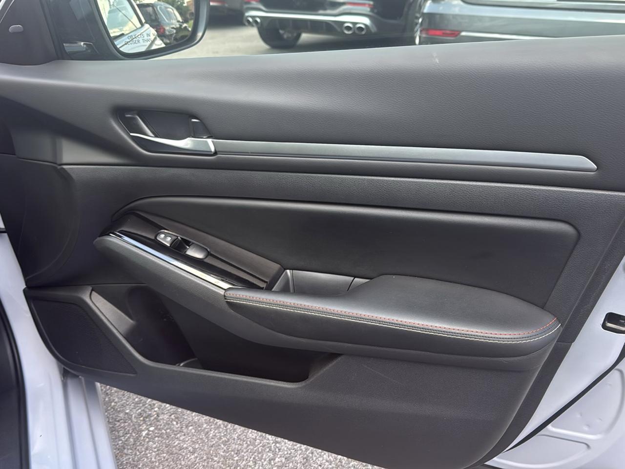 Nissan Altima 2.5 SR Sedan 2024