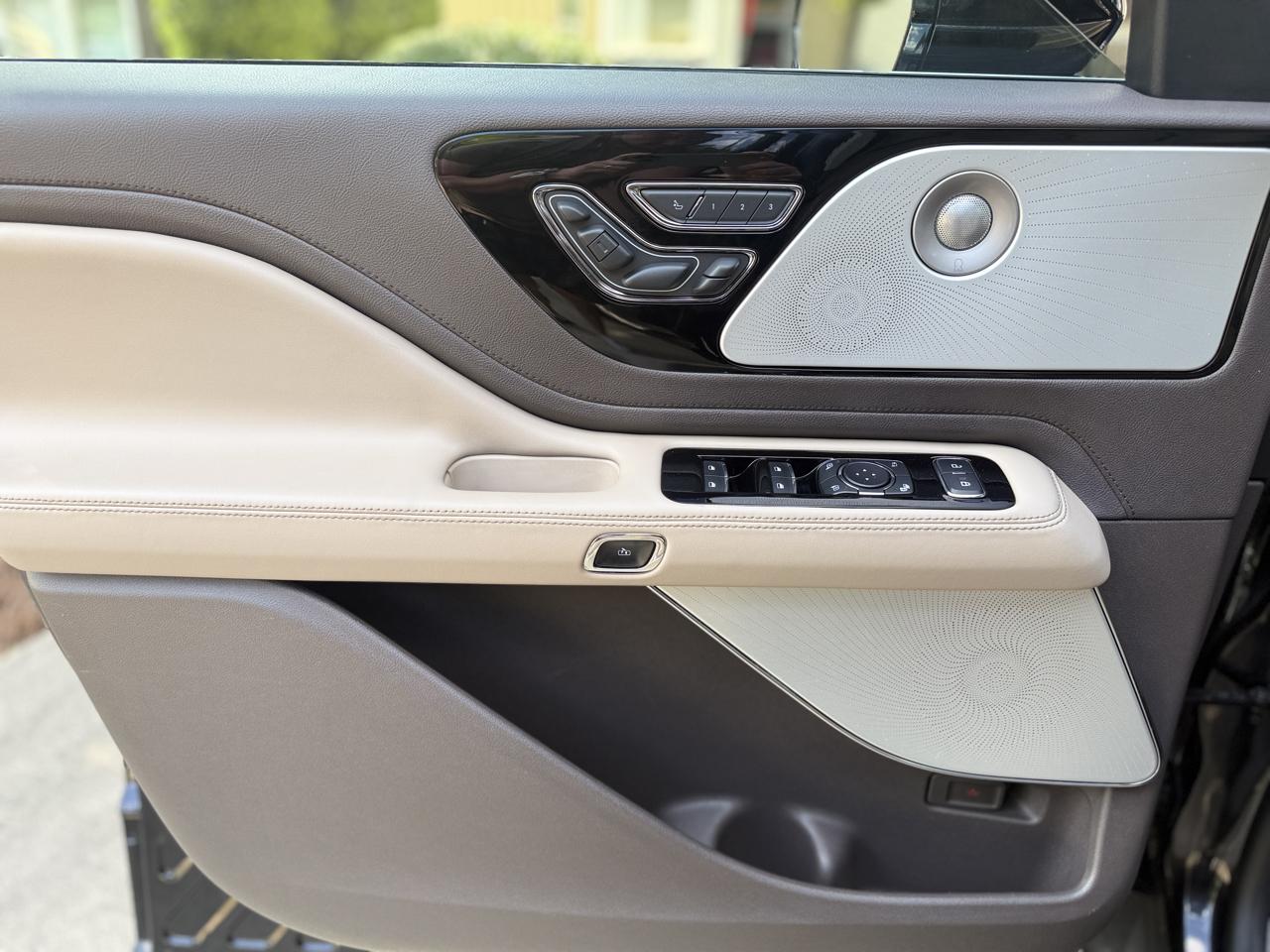Lincoln Aviator Reserve AWD 2020