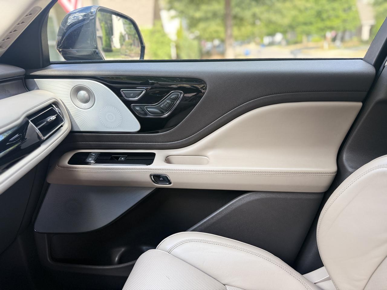 Lincoln Aviator Reserve AWD 2020