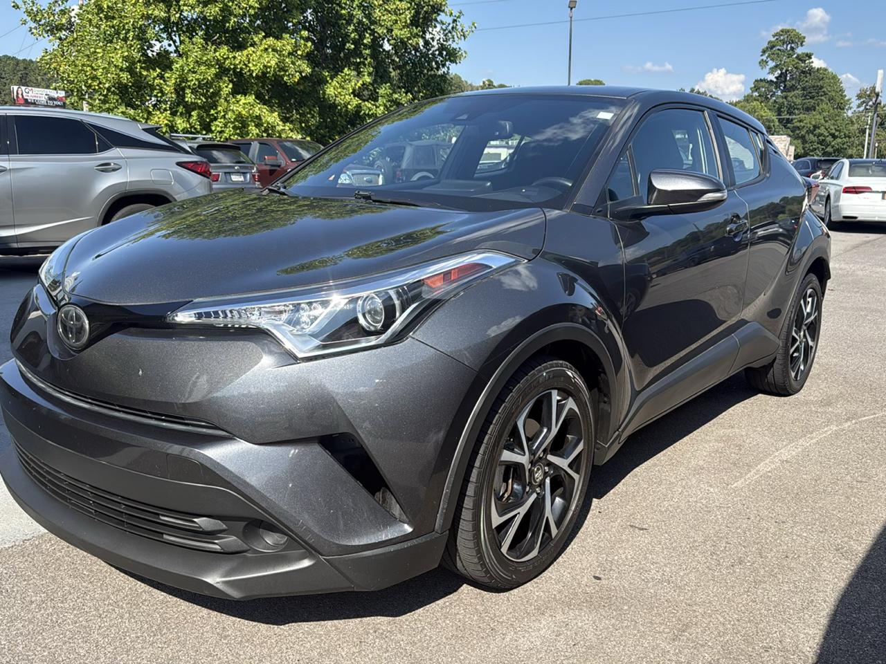 Toyota C-HR XLE FWD (Natl) 2018