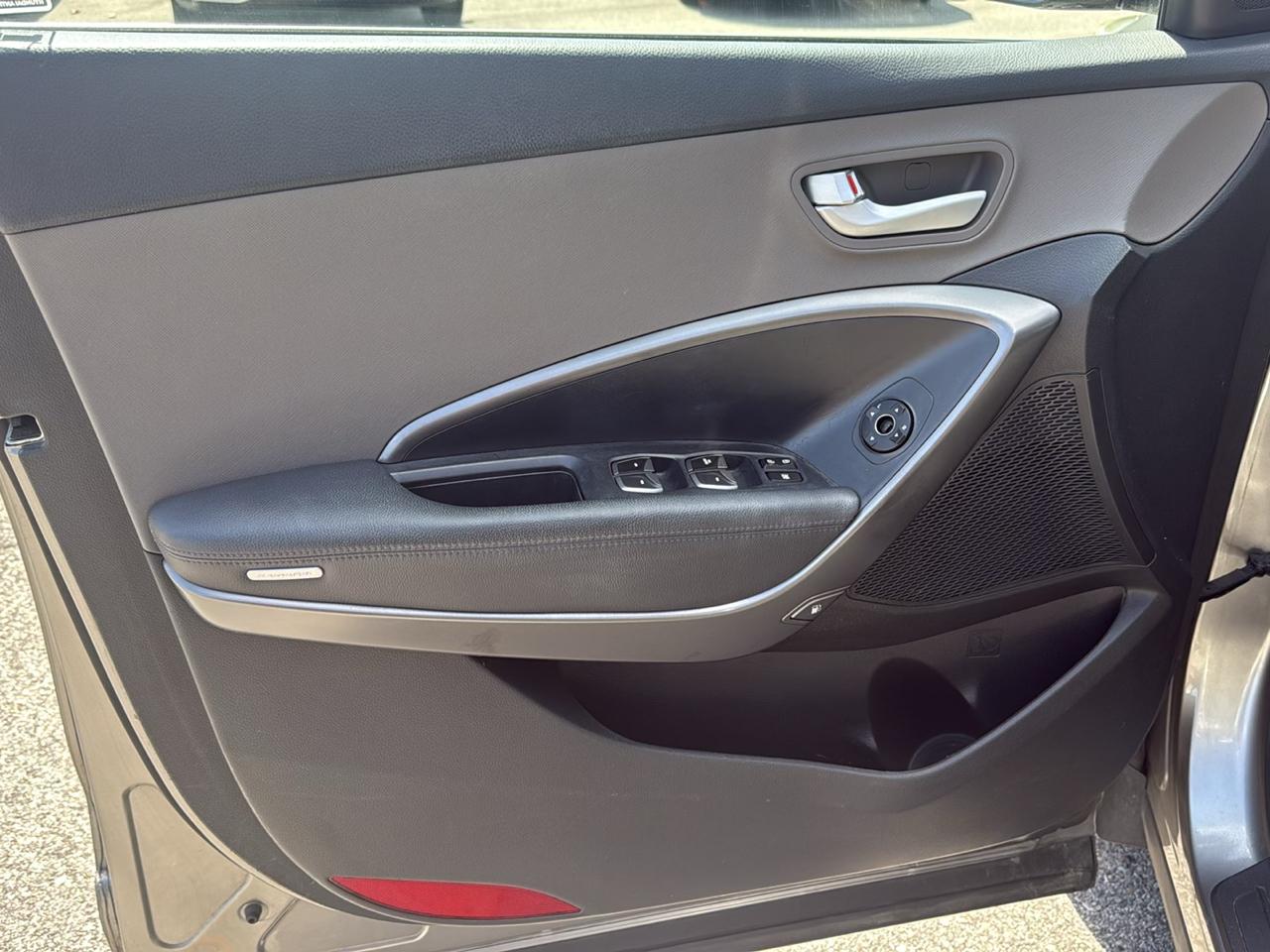 Hyundai Santa Fe FWD 4dr Sport 2013