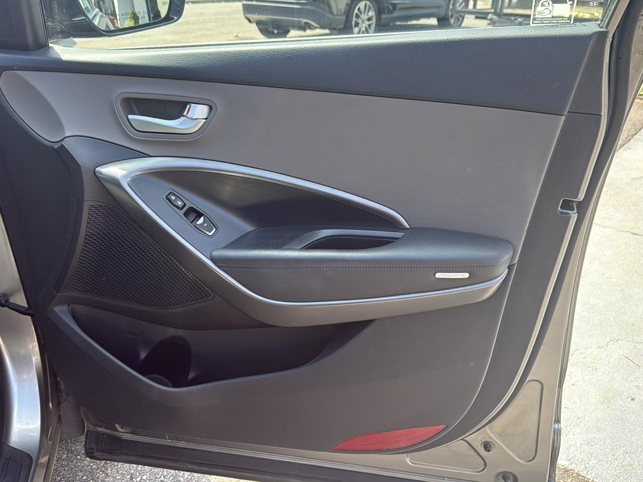 Hyundai Santa Fe FWD 4dr Sport 2013
