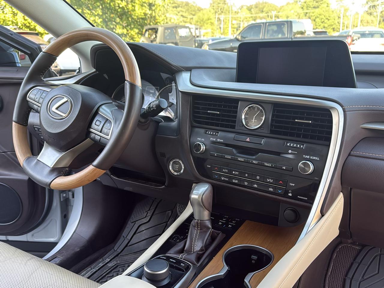 Lexus RX RX 350 FWD 2017