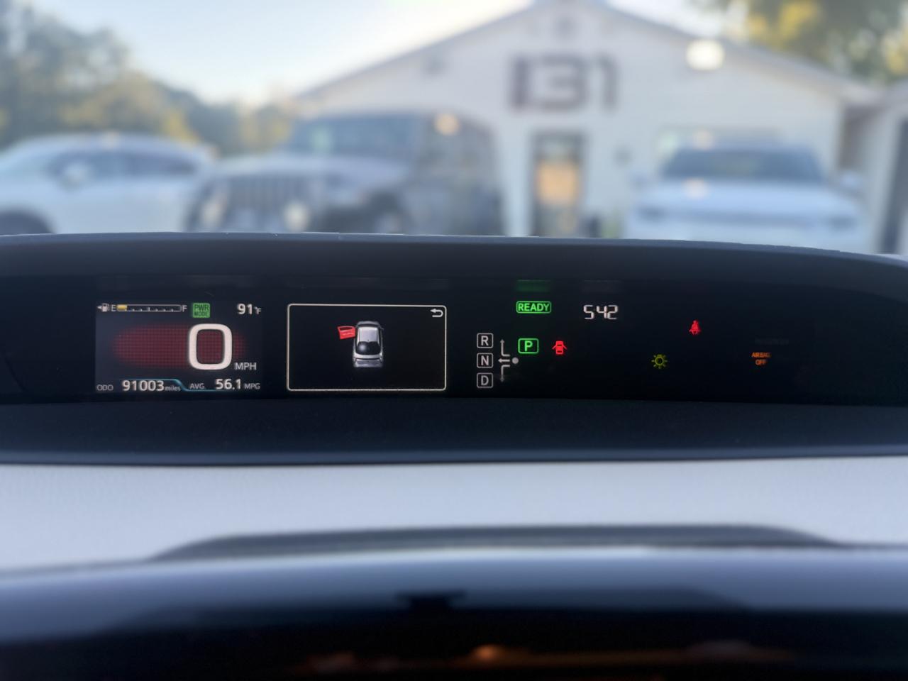 Toyota Prius 5dr HB Two (Natl) 2016