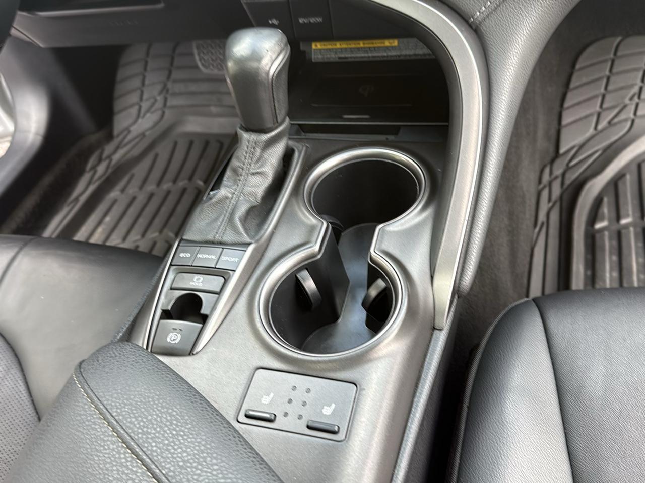 Toyota Camry XSE Auto (Natl) 2021