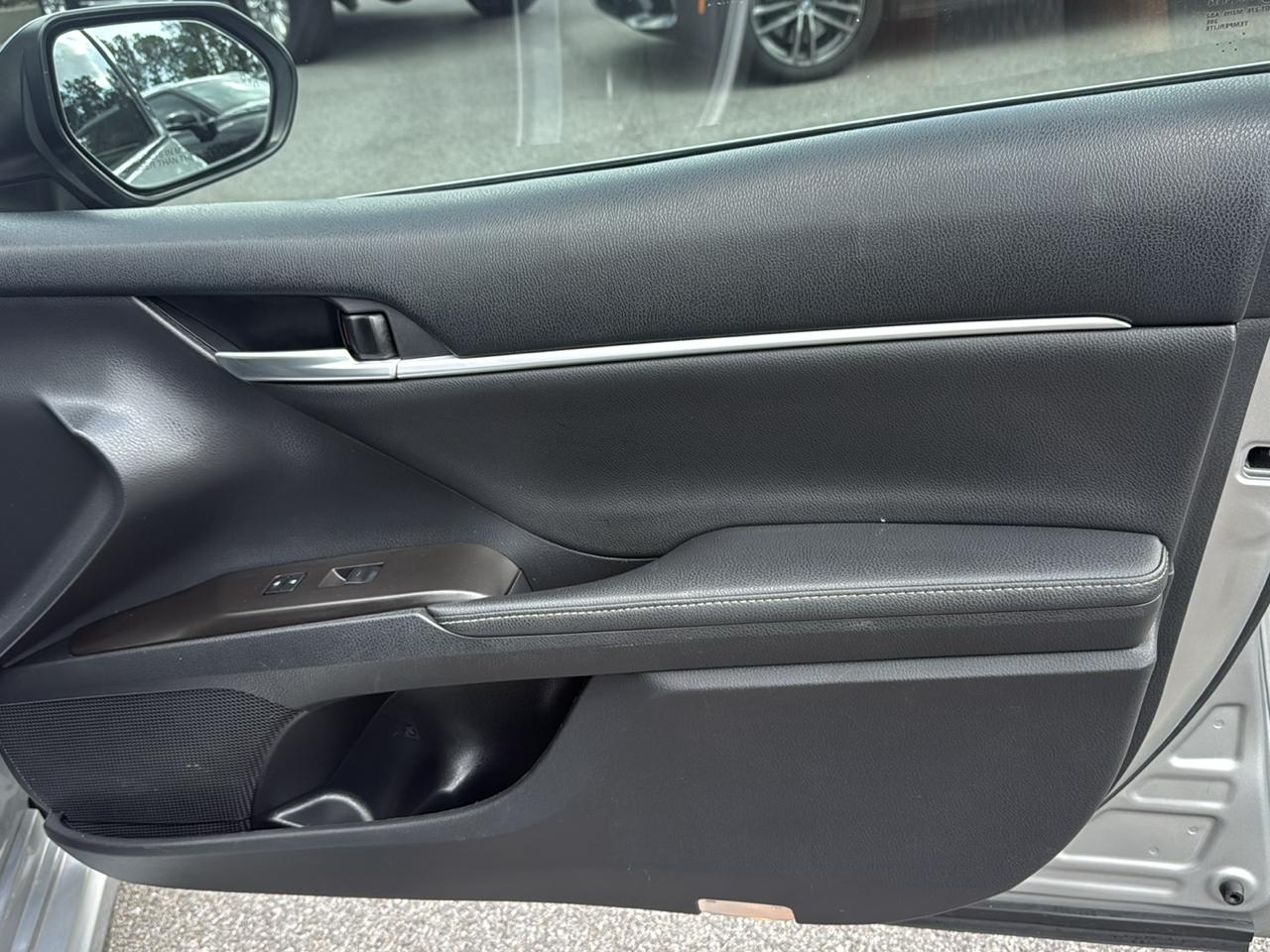 Toyota Camry XSE Auto (Natl) 2021
