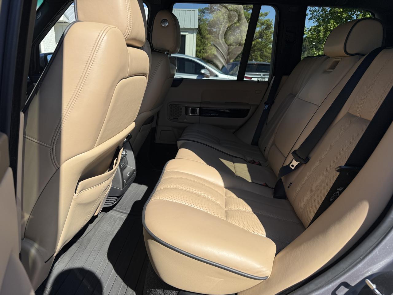 Land Rover Range Rover 4WD 4dr HSE LUX 2012