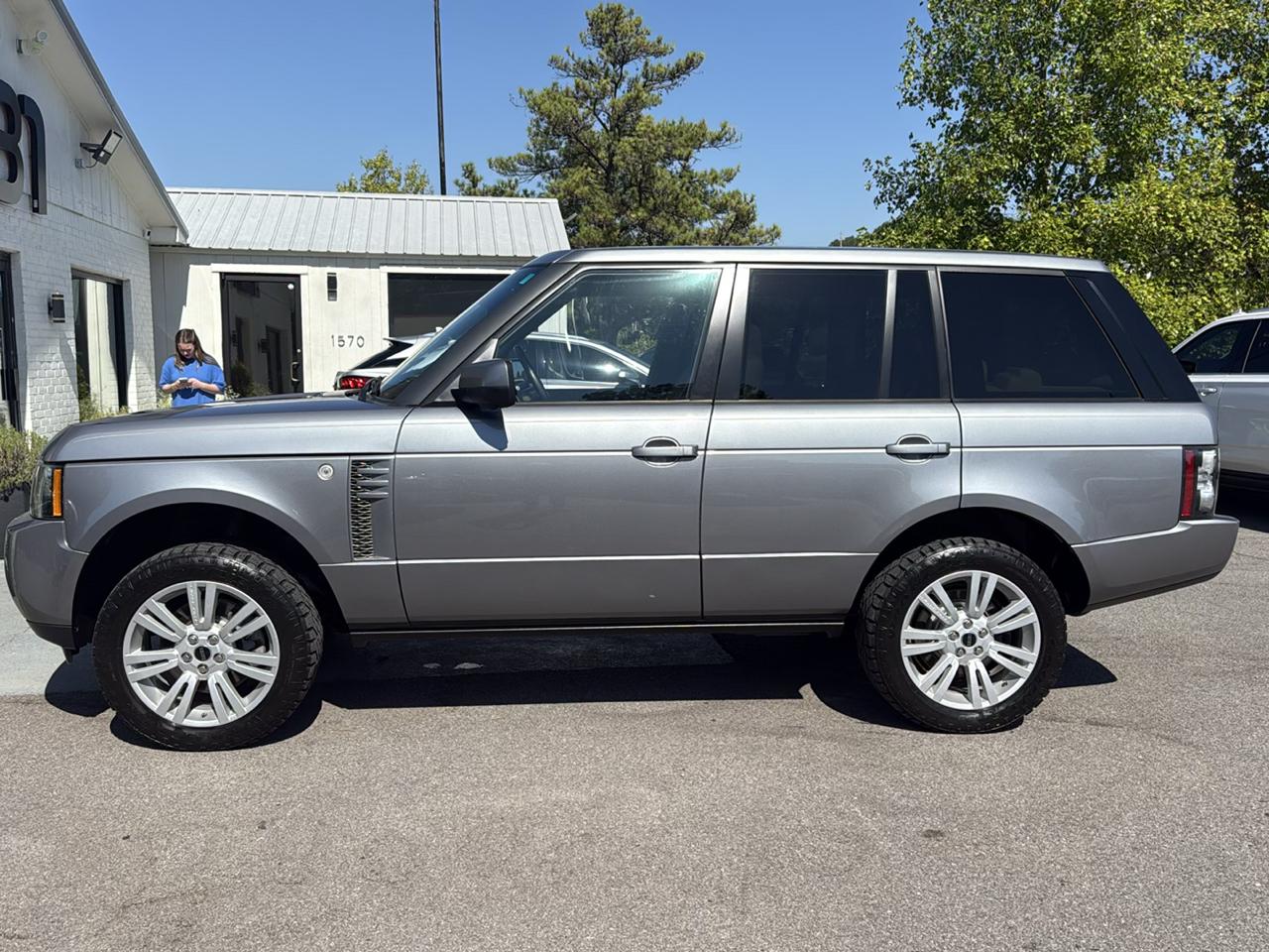 Land Rover Range Rover 4WD 4dr HSE LUX 2012