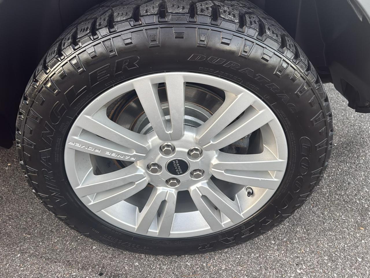 Land Rover Range Rover 4WD 4dr HSE LUX 2012