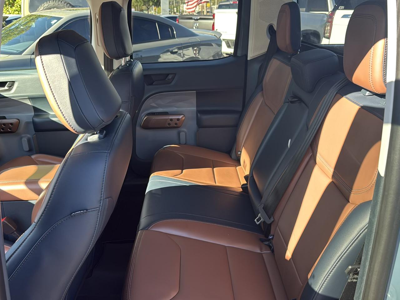 Ford Maverick Lariat FWD SuperCrew 2023
