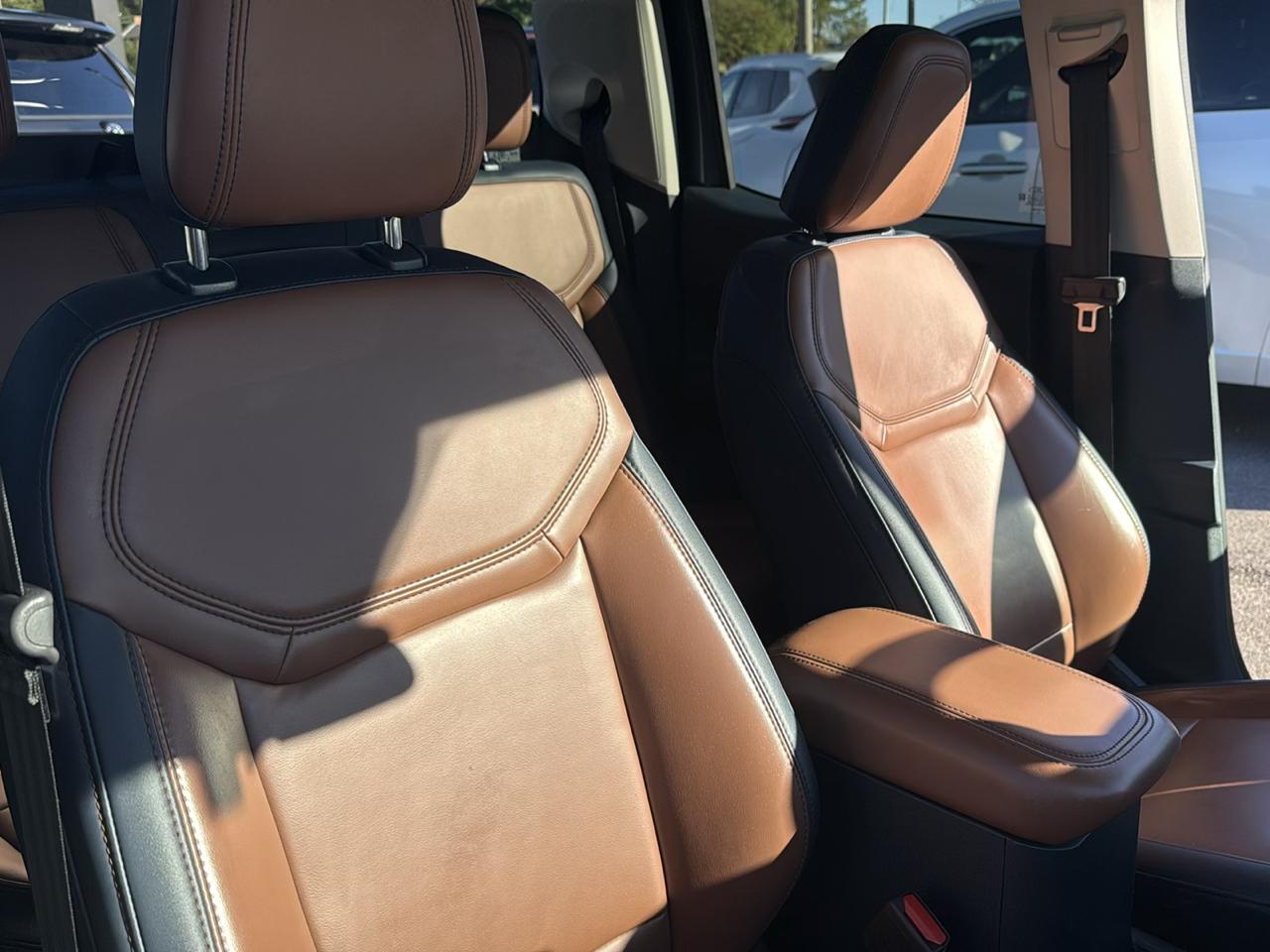 Ford Maverick Lariat FWD SuperCrew 2023