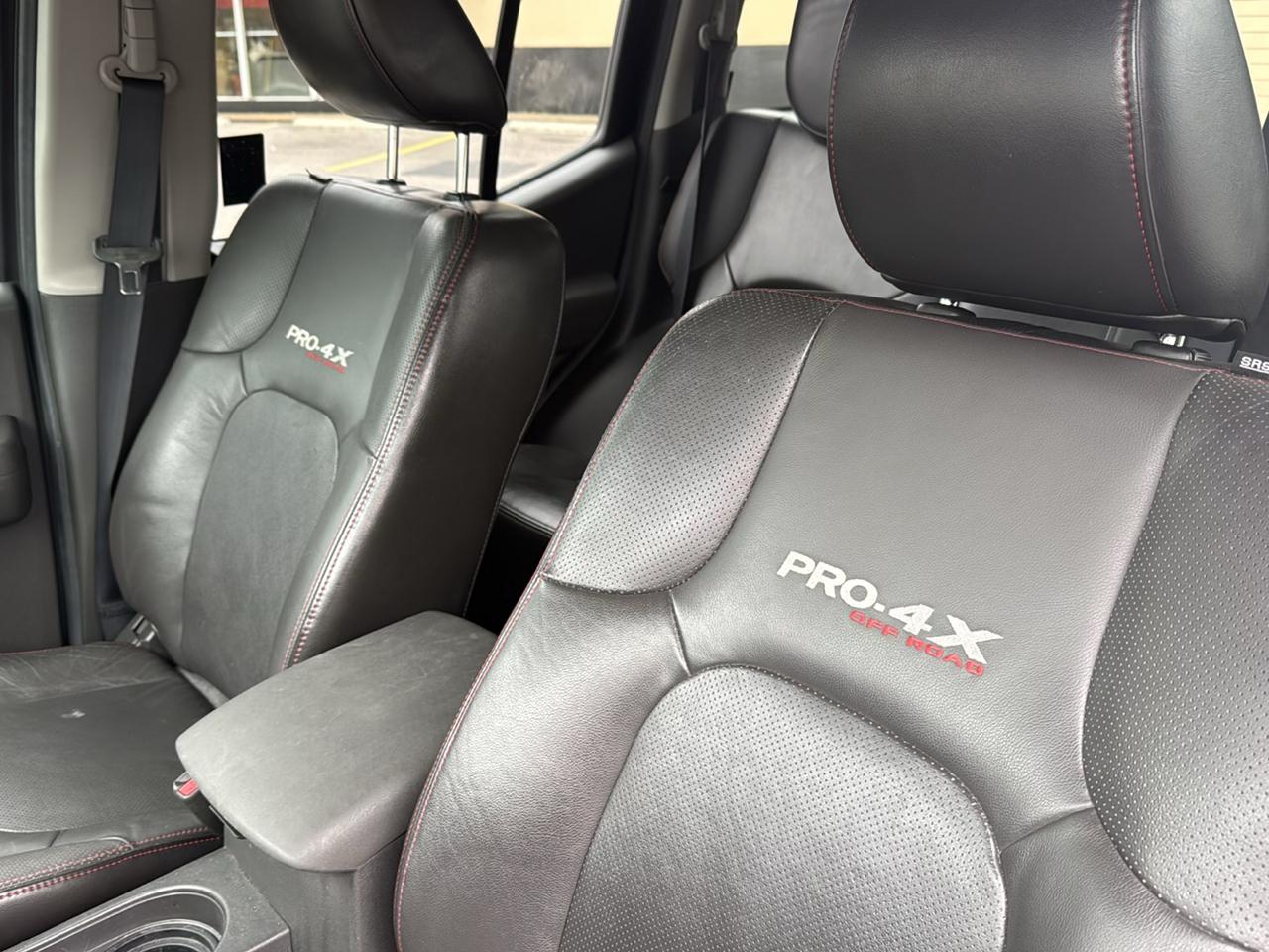 Nissan Xterra 4WD 4dr Auto Pro-4X 2012