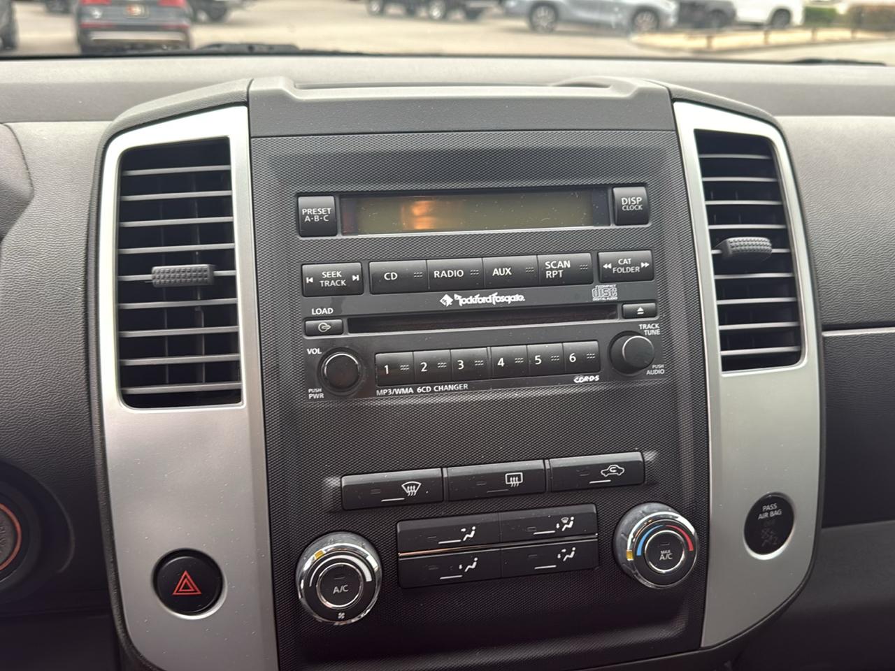 Nissan Xterra 4WD 4dr Auto Pro-4X 2012