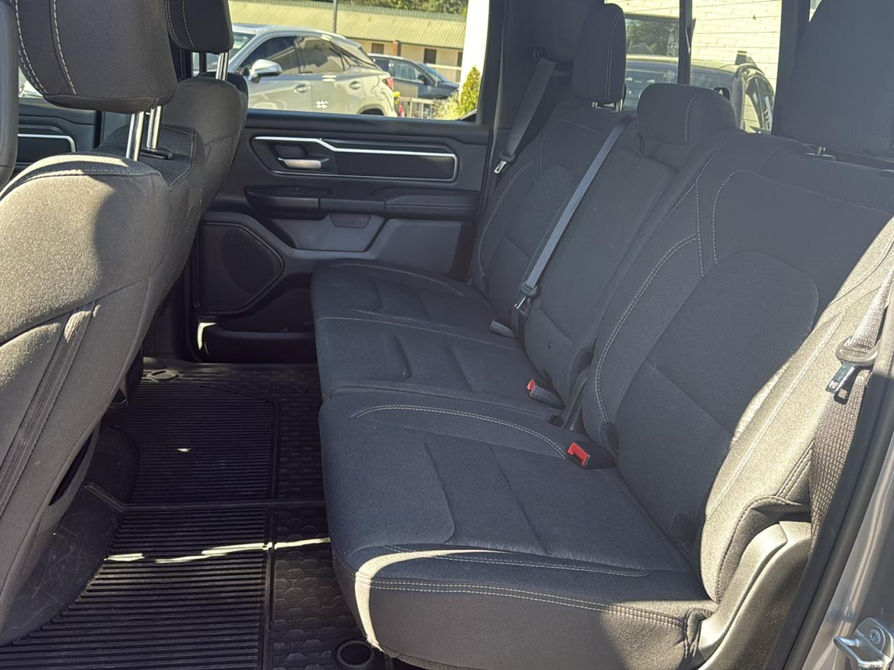 RAM 1500 Big Horn 4x4 Crew Cab 5'7" Box 2025