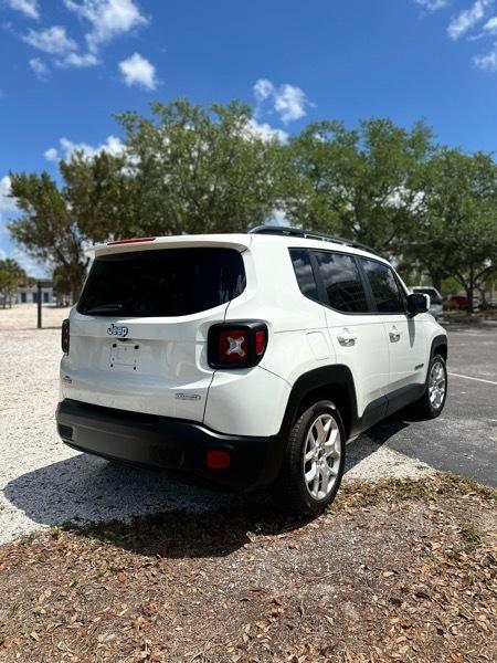 Jeep Renegade Latitude FWD 2017