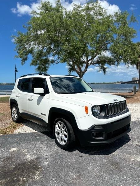 Jeep Renegade Latitude FWD 2017