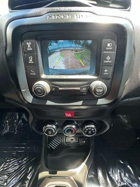 Jeep Renegade Latitude FWD 2017