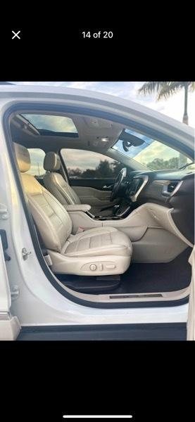 GMC Acadia Denali AWD 2018