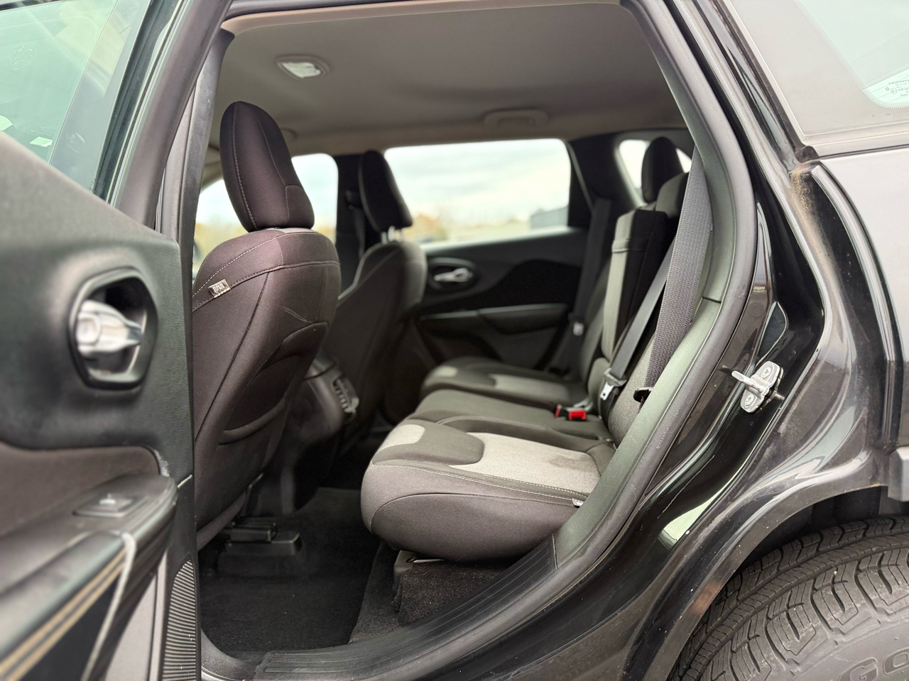 Jeep Cherokee Sport 4WD 2014