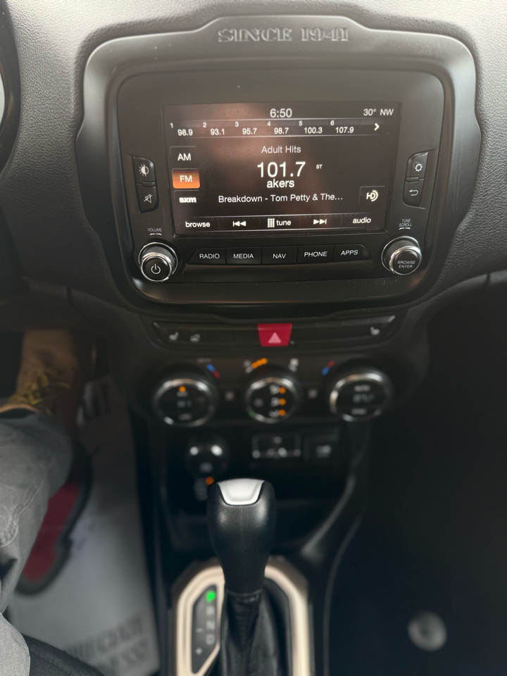 Jeep Renegade Latitude 4WD 2016