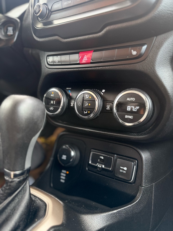 Jeep Renegade Latitude 4WD 2016