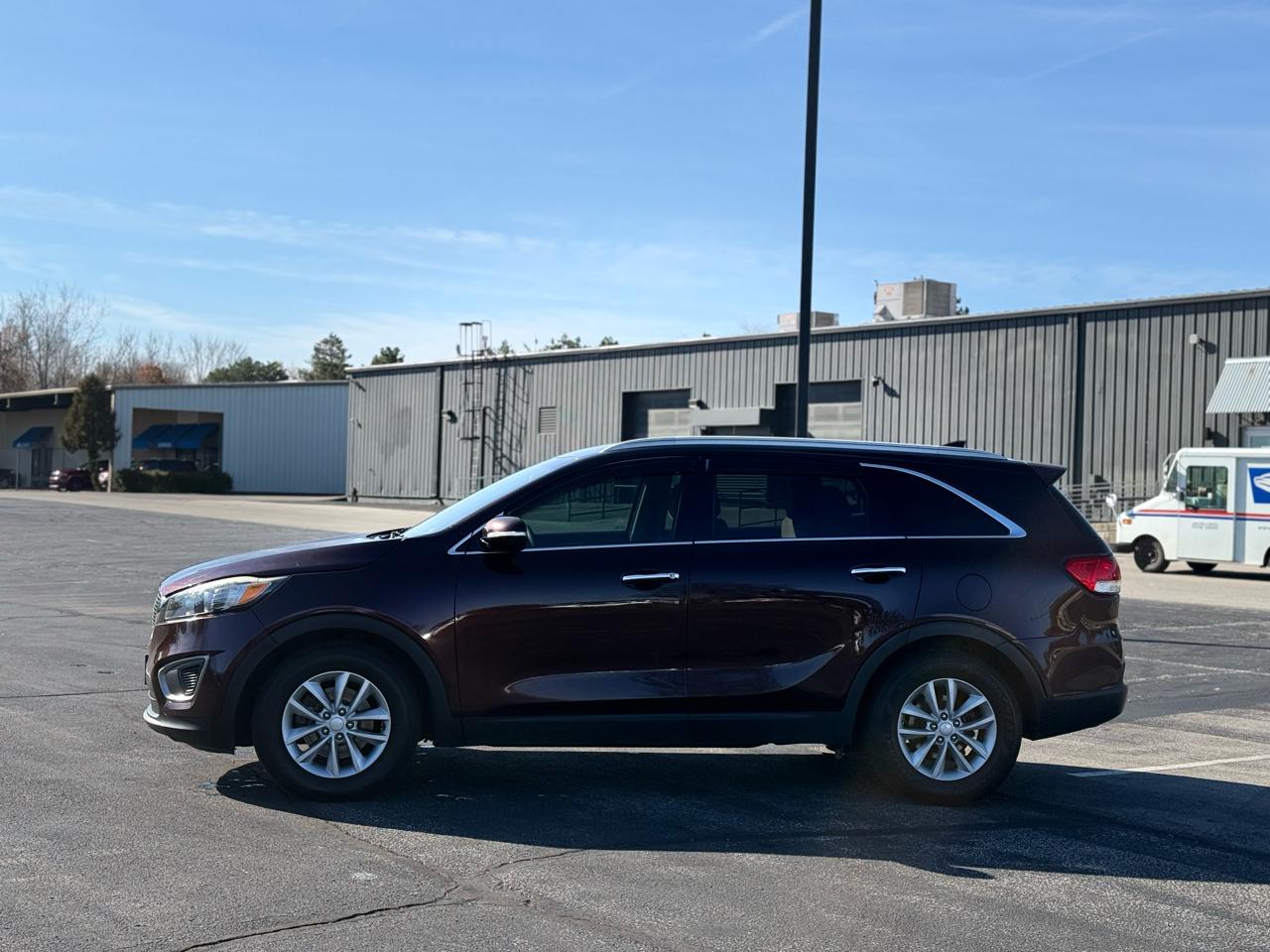 Kia Sorento LX V6 2WD 2016