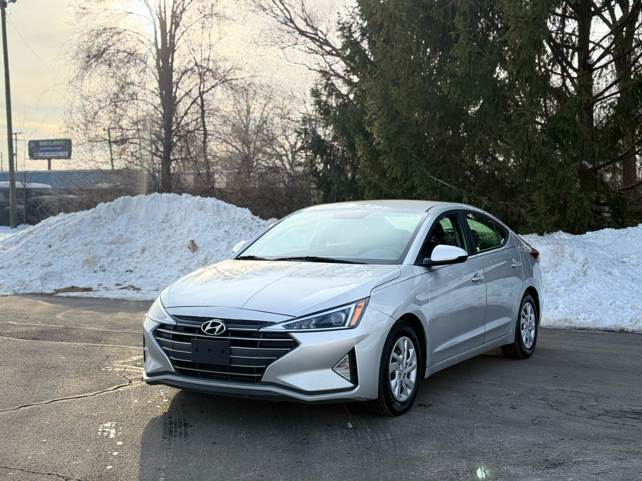 2019 Hyundai Elantra SE