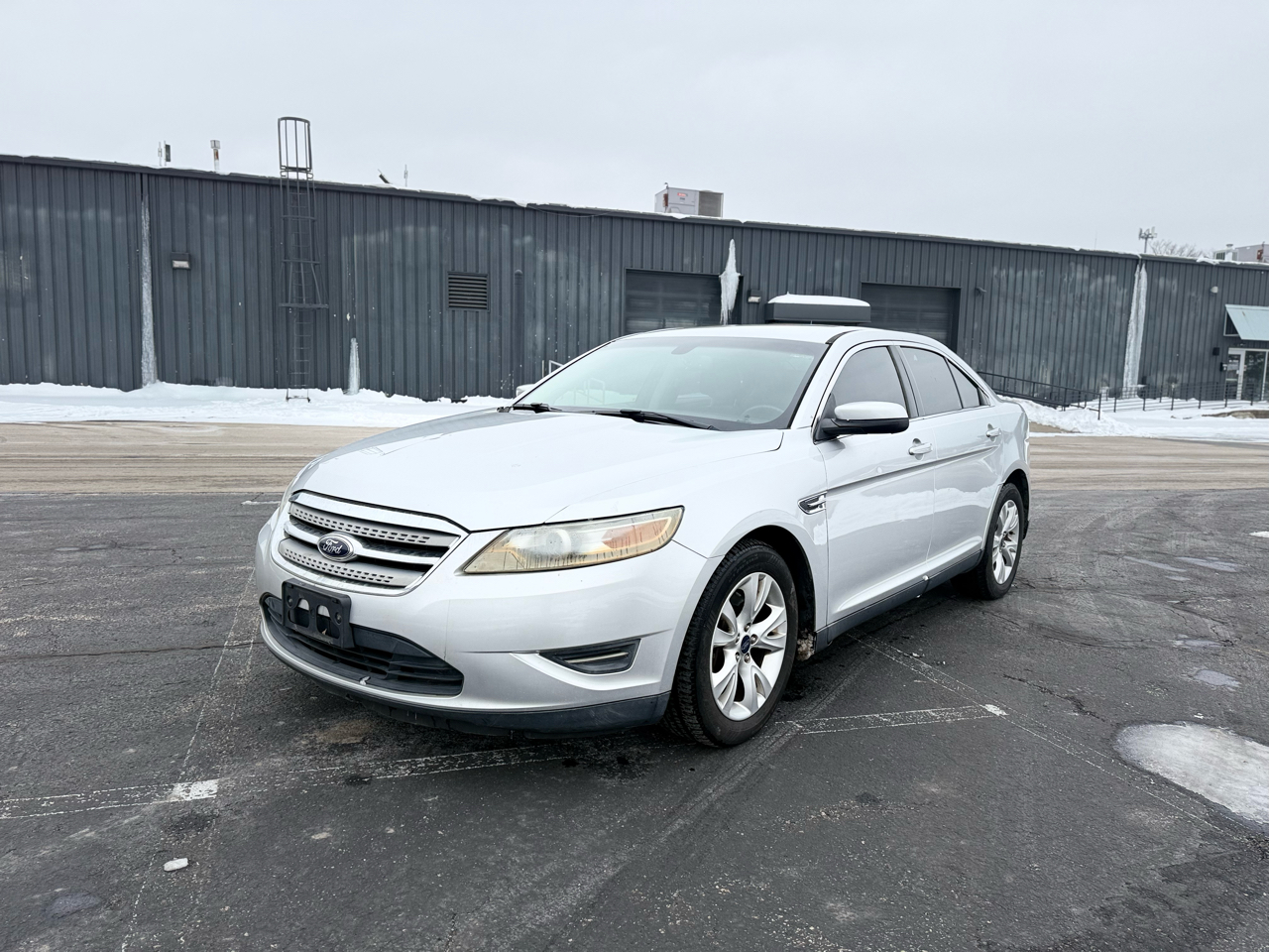 Ford Taurus SEL FWD 2012