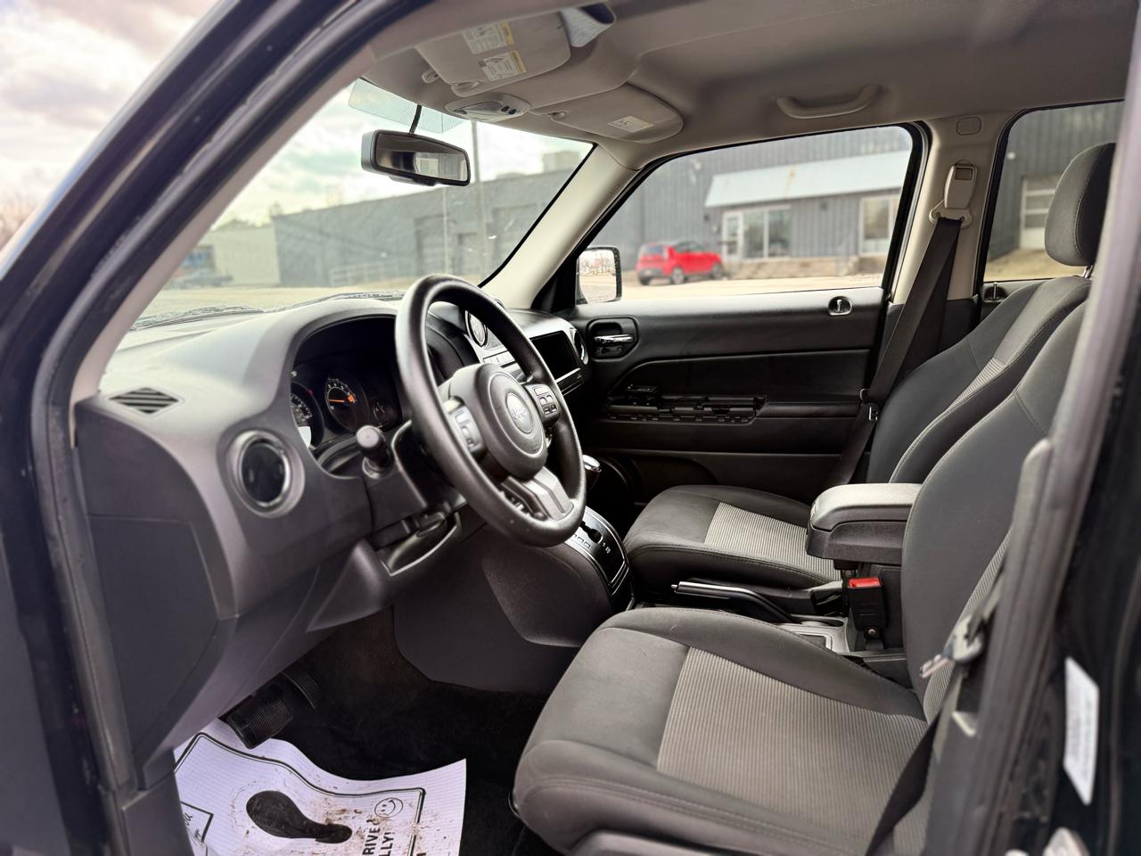 Jeep Patriot Sport 2WD 2016