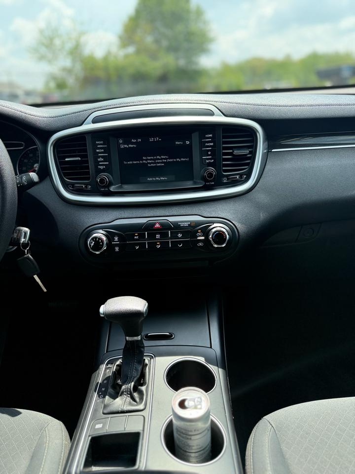 Kia Sorento LX 2WD 2019