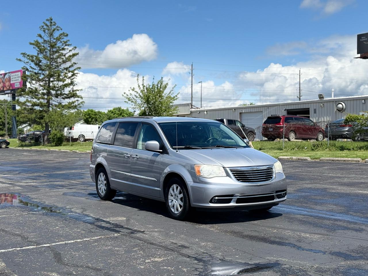 Chrysler Town & Country Touring 2014