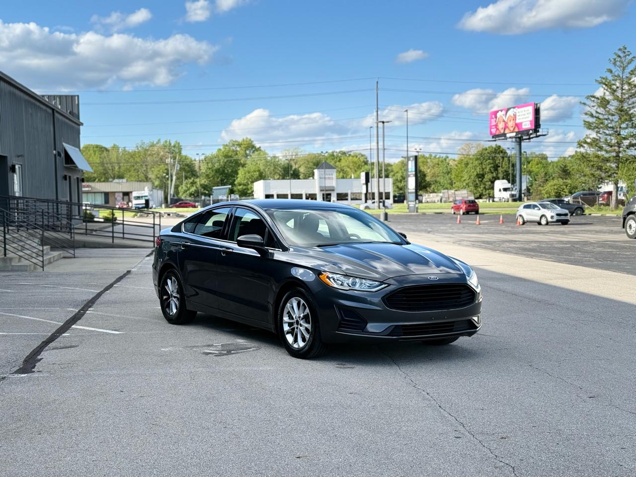 Ford Fusion SE 2020