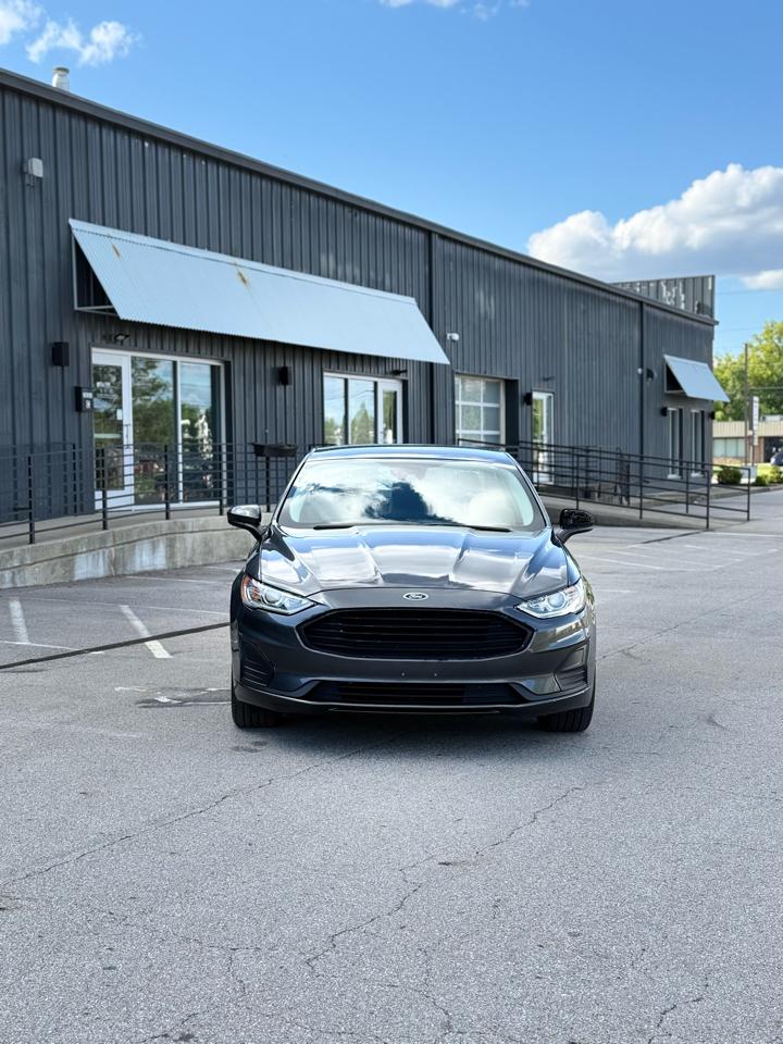 Ford Fusion SE 2020