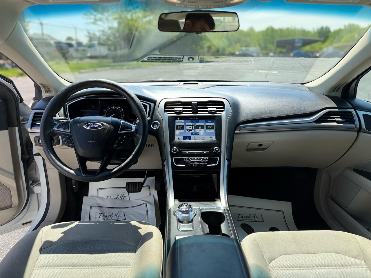Ford Fusion SE 2017
