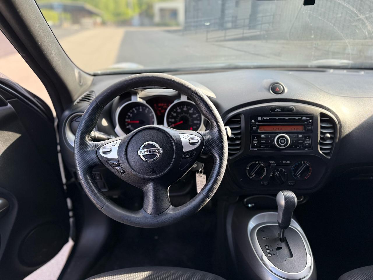 Nissan Juke S FWD 2014
